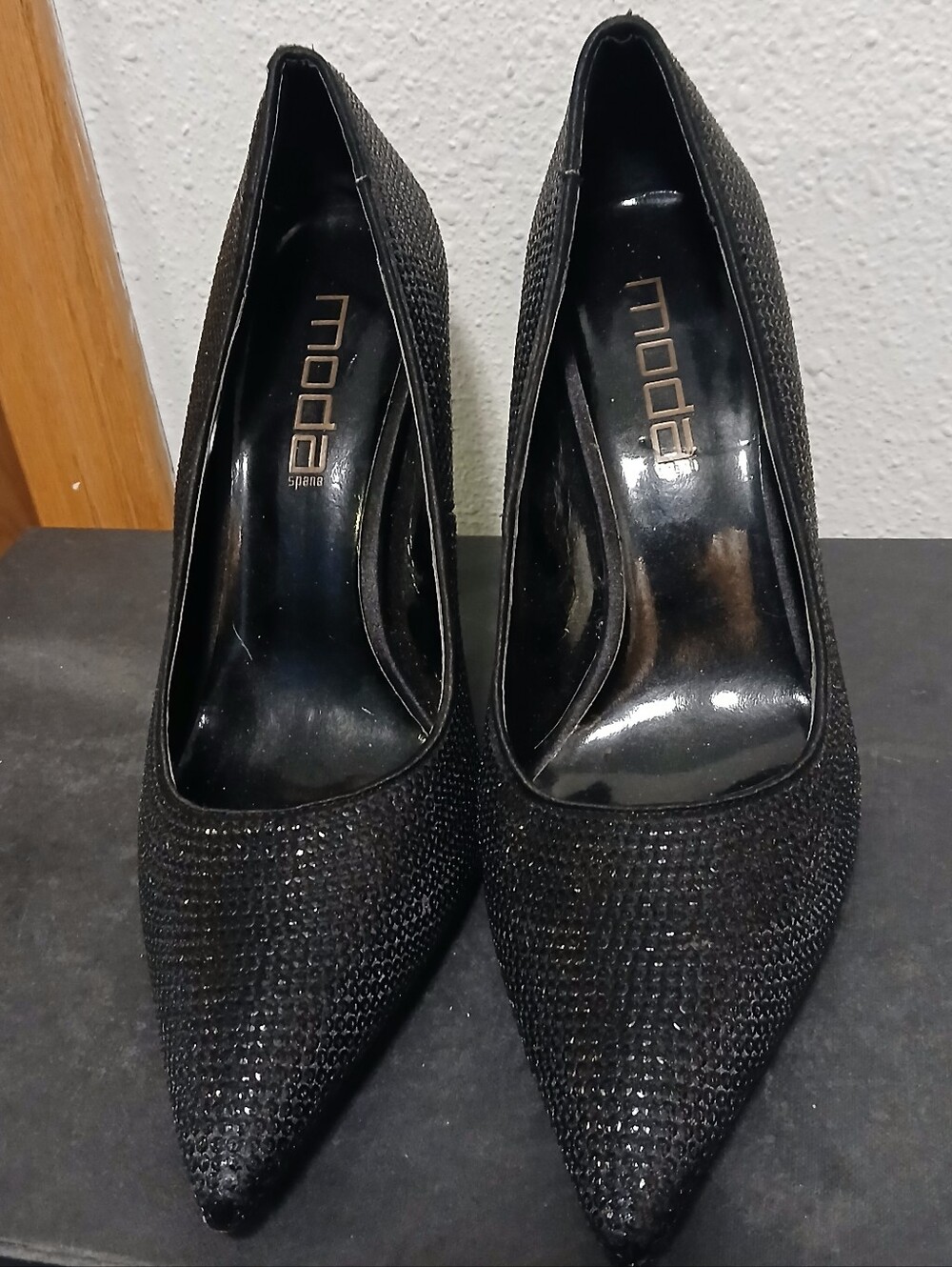 Moda Spana Black Sequin Pointed Toe Stiletto Heels Size 8M